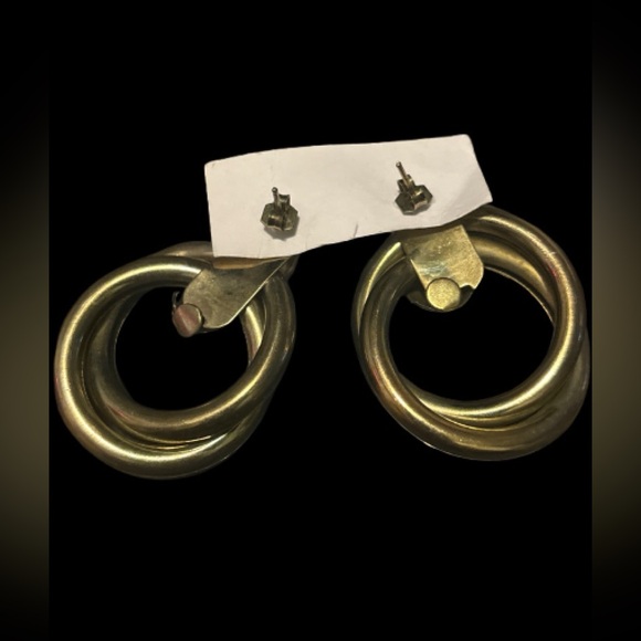 2/$30 Elegant Gold-tone Pierced Fashion Earrings - Picture 5 of 8